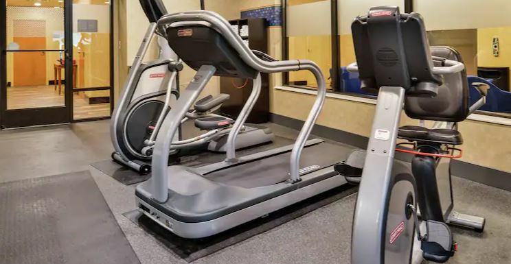 Hampton Inn Harrisonburg South Экстерьер фото